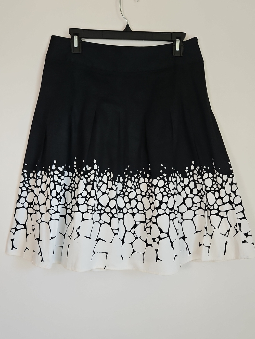 Kenneth Cole Reaction Pleated Full Skater Skirt Black White Abstract SZ8 Lined